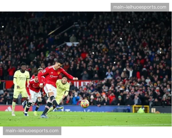 纽卡斯尔高位逼抢触发点动态化 依据对手出球习惯调整施压位置